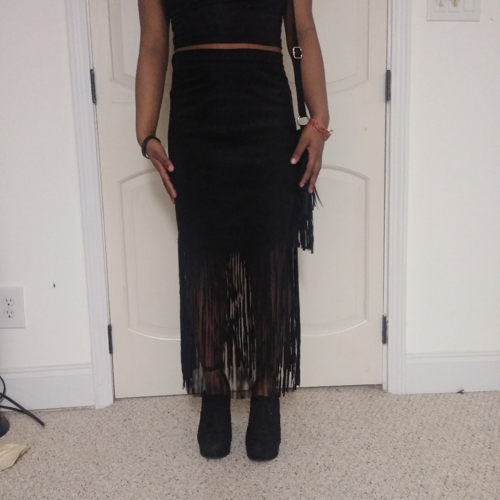 Alexia Admor Black Shingles skirt